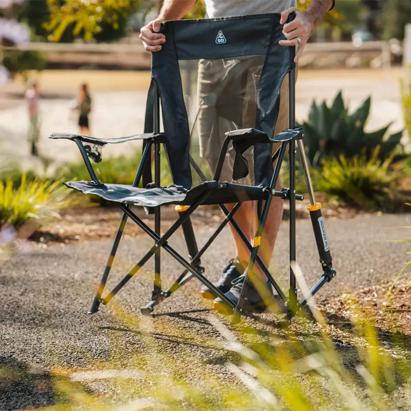 Heavy-Duty Freestyle Comfort Pro Rocker XL - Choice 107 - Heavy-Duty Kickback Rocker with Beverage Holder Detail
