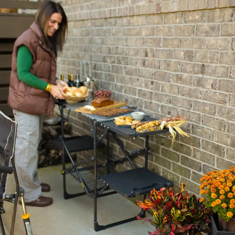 Stainless Steel BBQ Slim-Fold Cook Station - Choice 575 - Heat-Resistant Over-Fire Grill Rack for Camping Detail